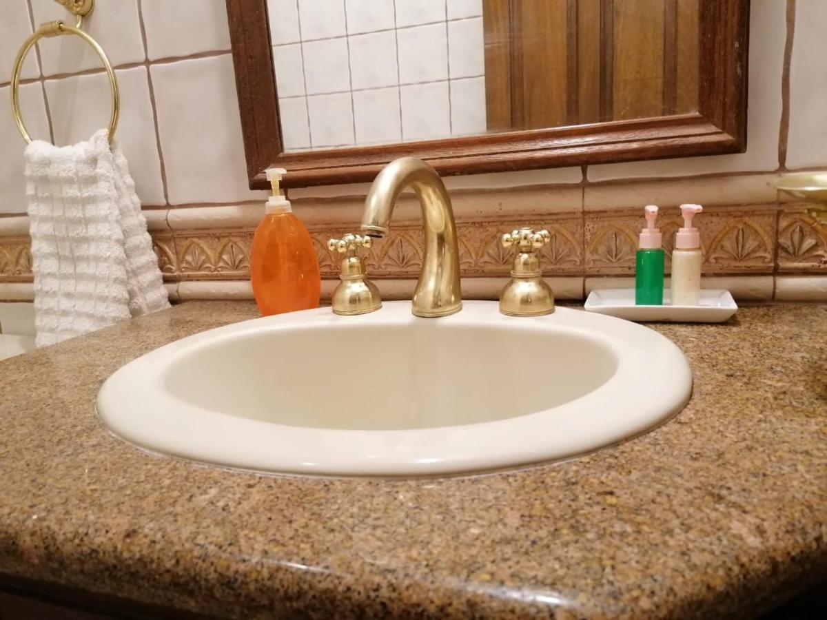 Suites Casa Blanca Santa Cruz de La Sierra Eksteriør billede