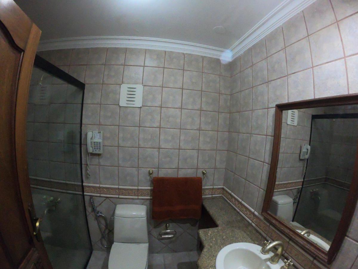 Suites Casa Blanca Santa Cruz de La Sierra Eksteriør billede