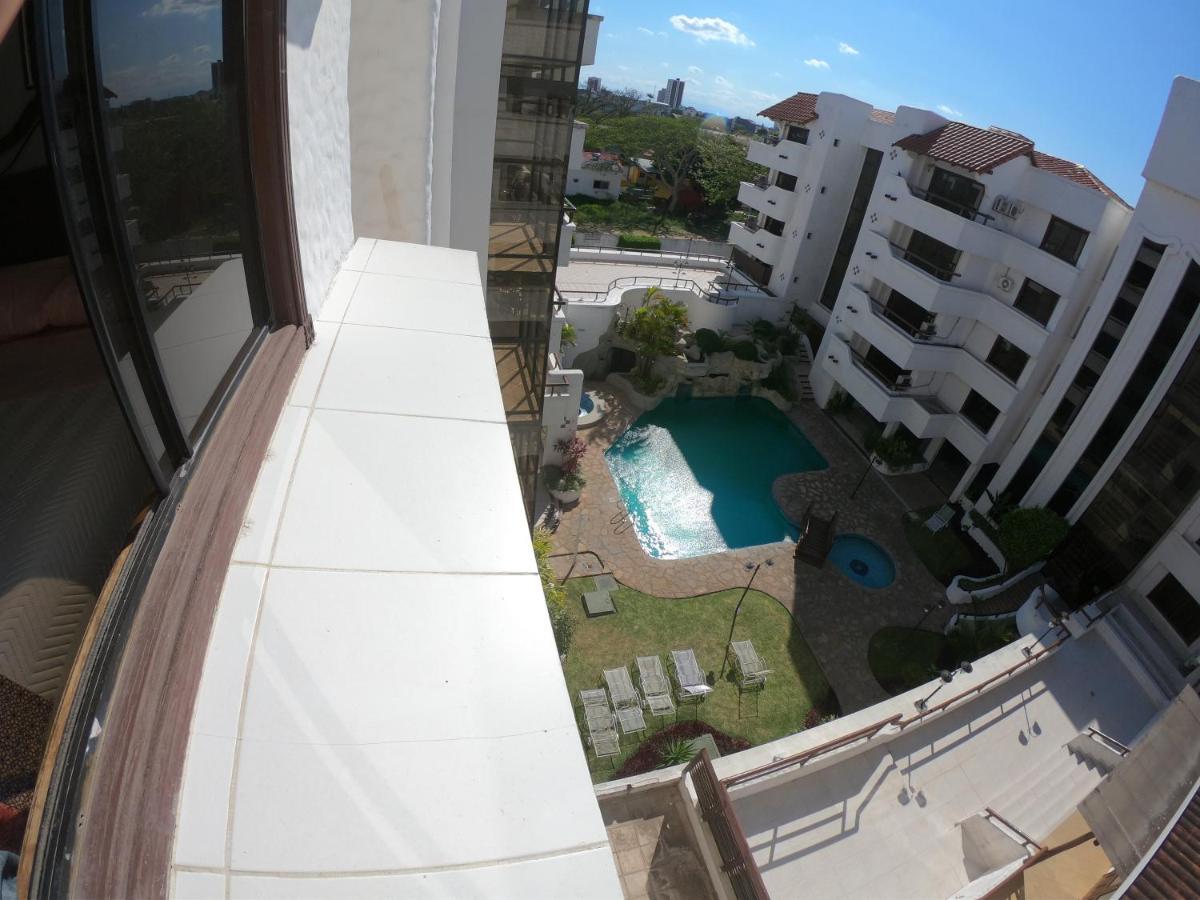 Suites Casa Blanca Santa Cruz de La Sierra Eksteriør billede